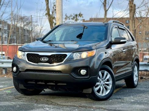 Used 2011 Kia Sorento EX image 1