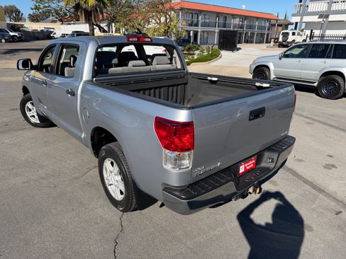 Used 2010 Toyota Tundra image 7