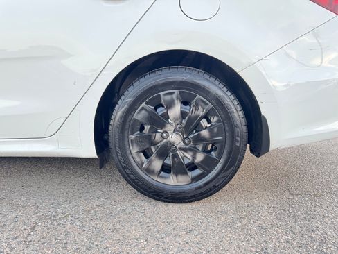 Used 2018 Kia Rio S image 14