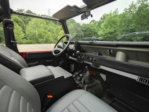 Used 1994 Land Rover Defender 90 image 22