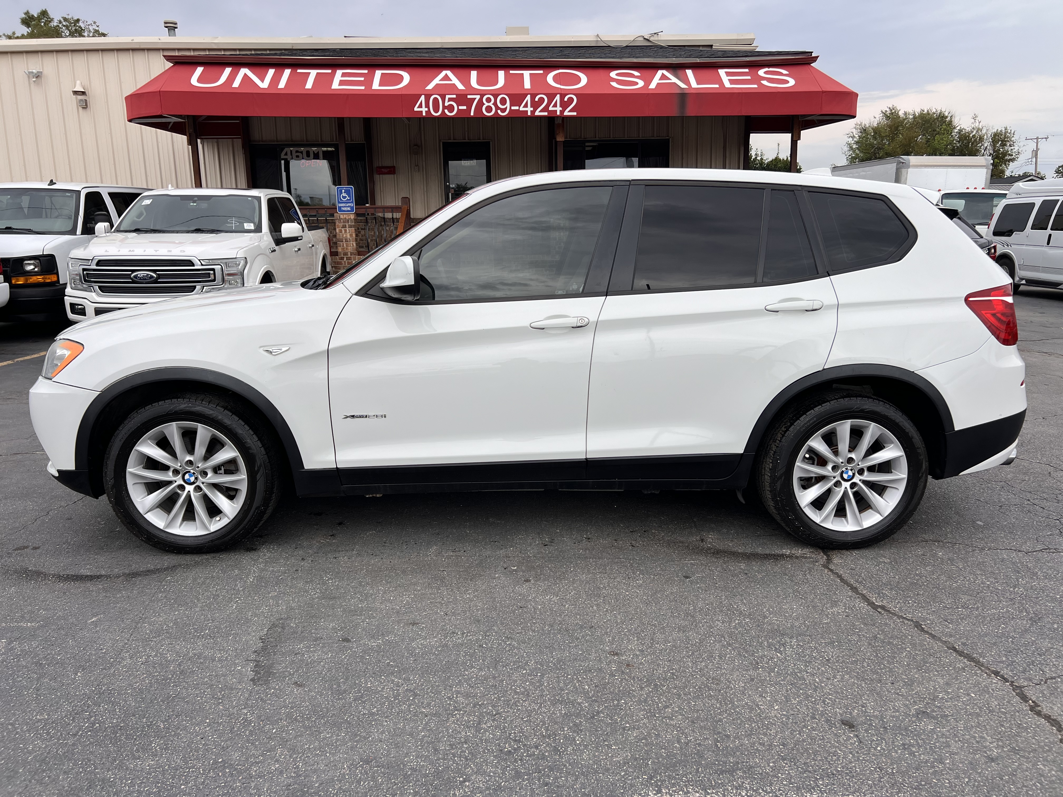 Used 2013 BMW X3 xDrive28i AWD/4WD image 1