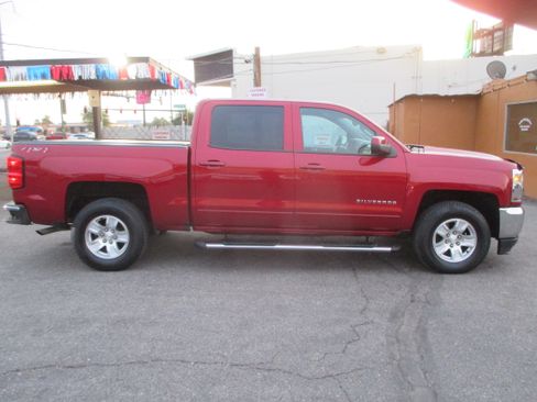 Used 2018 Chevrolet Silverado 1500 Limited LT image 2