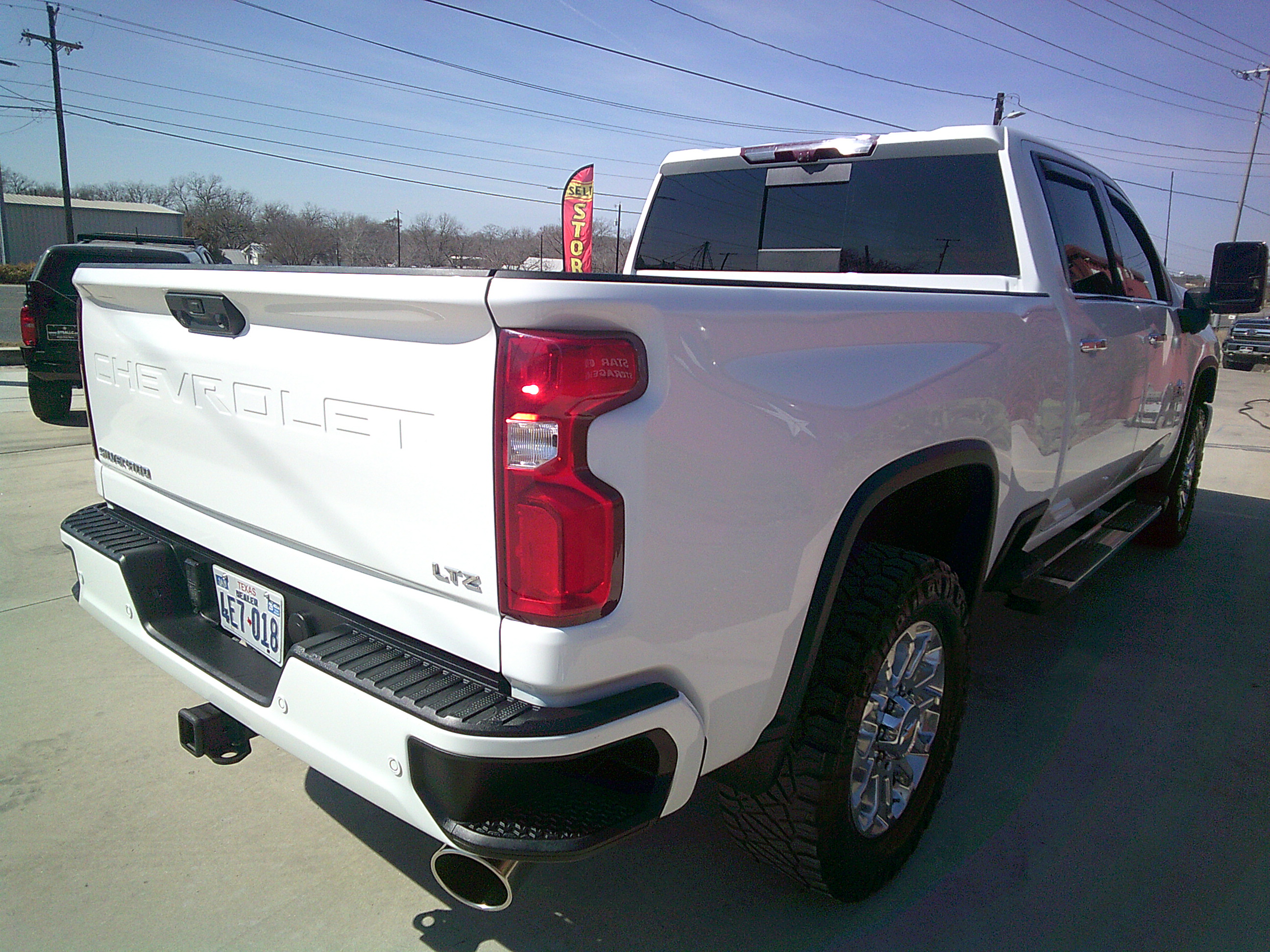 Used 2024 Chevrolet Silverado 2500 LTZ AWD/4WD image 30