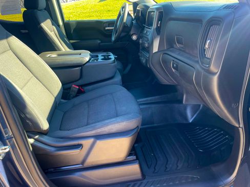 Used 2021 Chevrolet Silverado 1500 W/T image 18