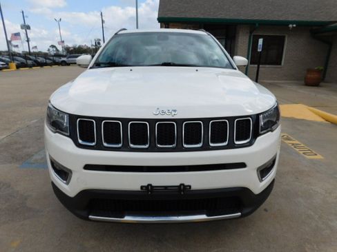 Used 2020 Jeep Compass Limited image 3
