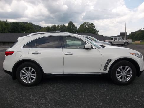 Used 2011 INFINITI FX35 AWD image 5