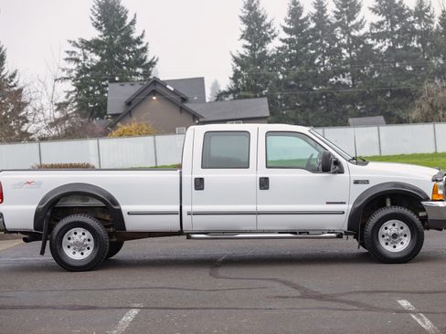 Used 1999 Ford F350 XLT image 8