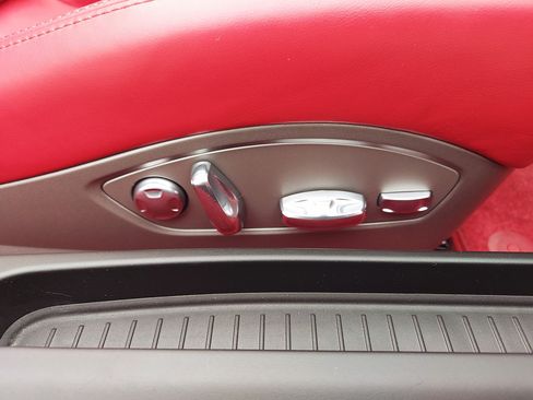 Used 2013 Porsche Boxster S image 50