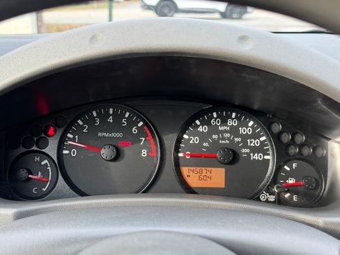 Used 2013 Nissan Frontier S image 35