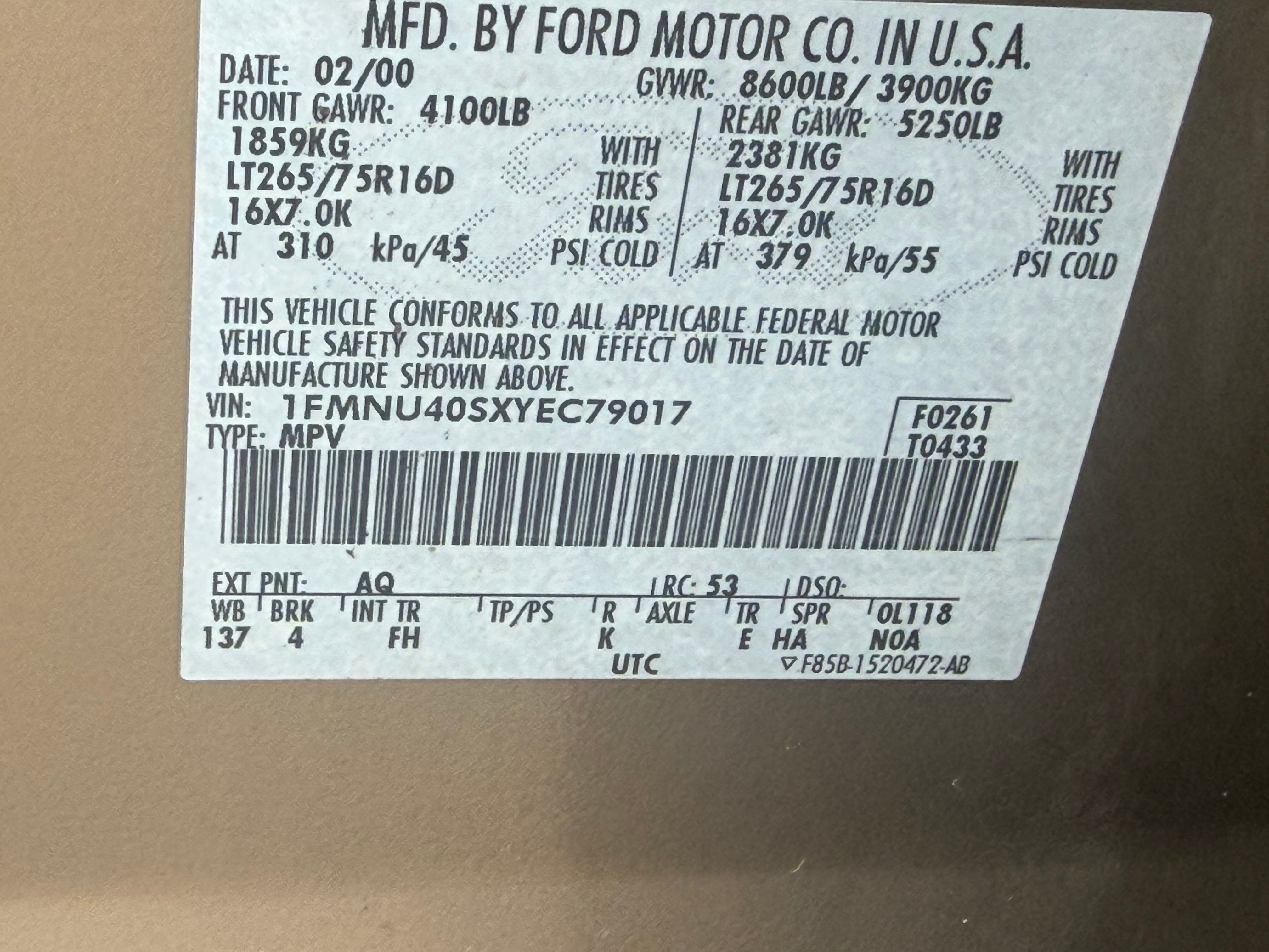 Used 2000 Ford Excursion 2WD XLT image 23