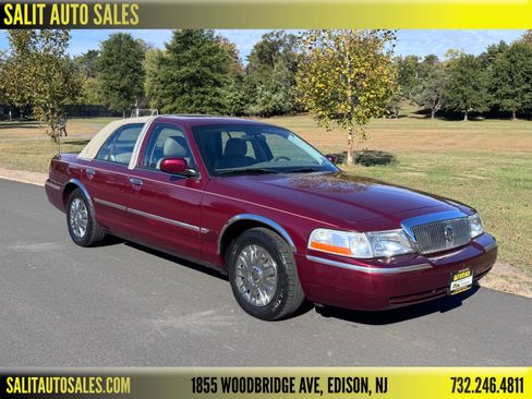 Used 2005 Mercury Grand Marquis GS image 1