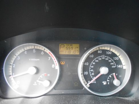 Used 2008 Hyundai Accent SE Hatchback FWD image 13
