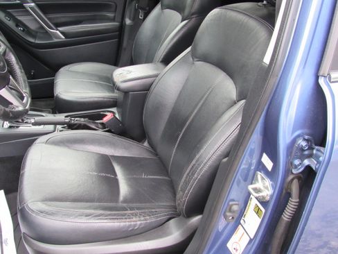 Used 2017 Subaru Forester 2.5i Touring image 14