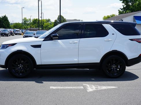 Used 2020 Land Rover Discovery HSE image 4