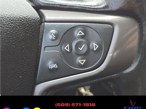 Used 2015 GMC Canyon SLE image 13