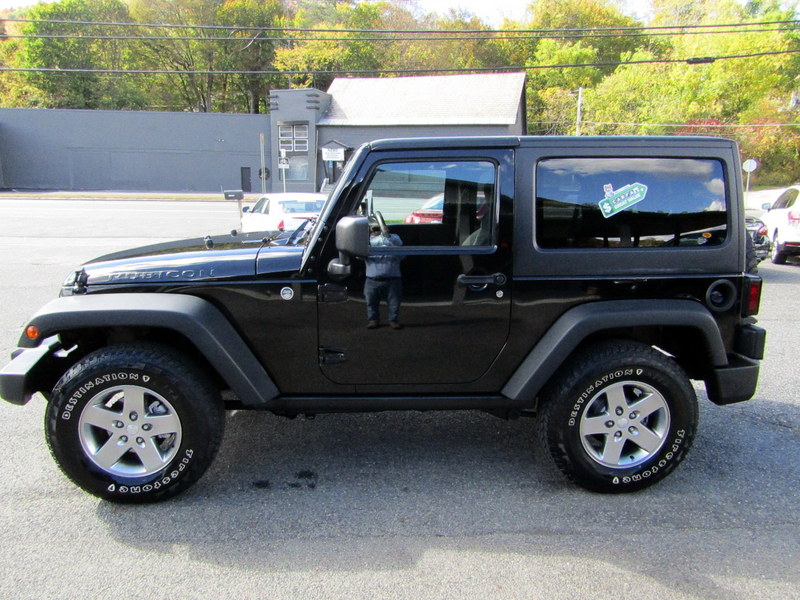Used 2012 Jeep Wrangler 4WD Rubicon image 5