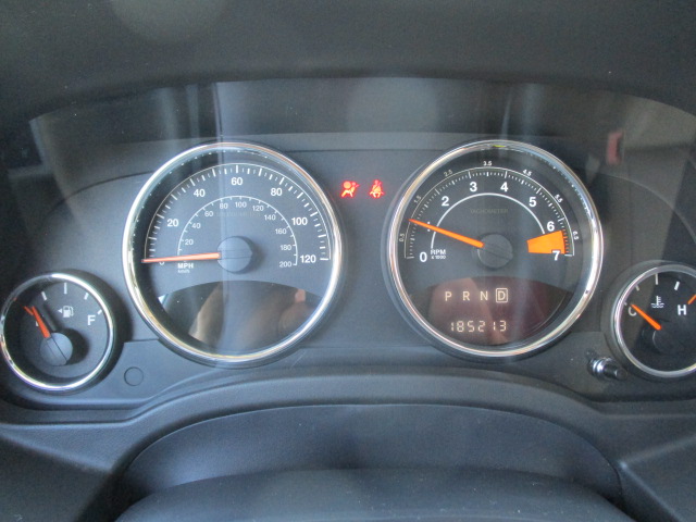 Used 2015 Jeep Compass 4WD Latitude image 38