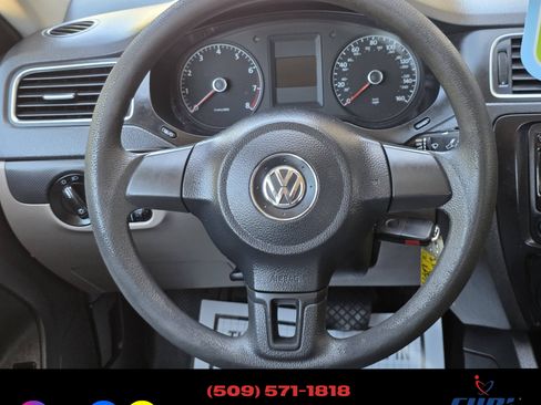 Used 2013 Volkswagen Jetta Sedan FWD image 7