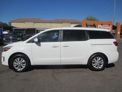 Used 2015 Kia Sedona EX