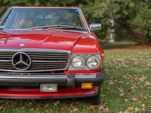 Used 1987 Mercedes-Benz 560 SL image 22