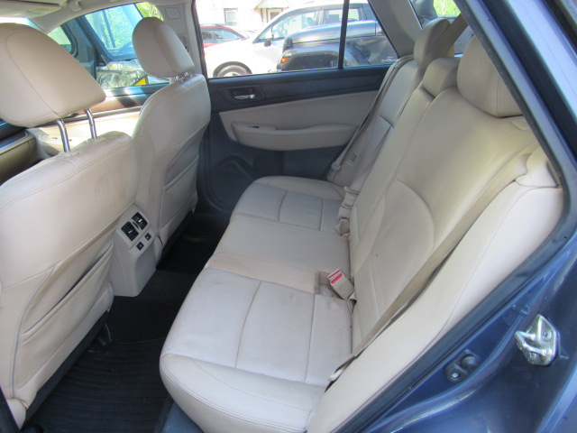 Used 2015 Subaru Outback 3.6R Limited AWD/4WD image 14