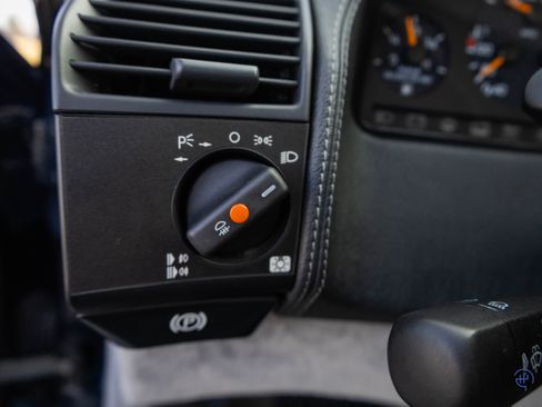 Used 1998 Mercedes-Benz SL 500 image 39