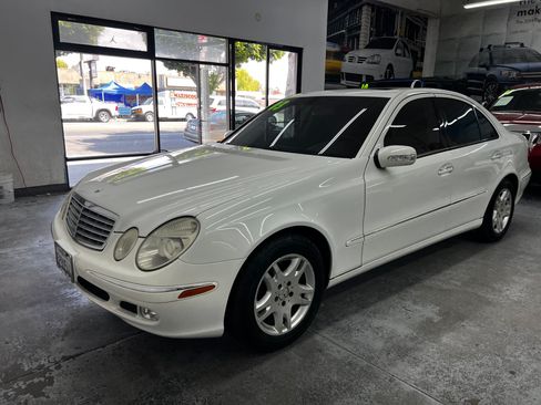 Used 2003 Mercedes-Benz E 320 image 10
