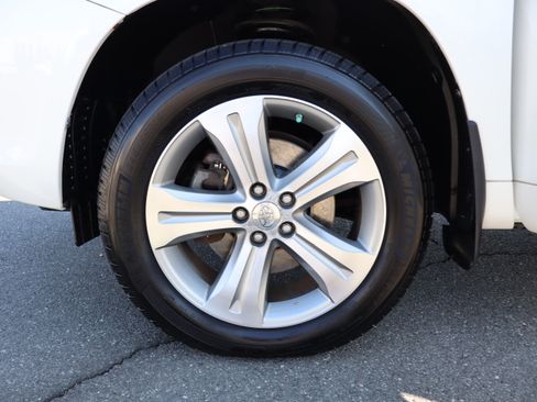 Used 2008 Toyota Highlander Sport image 34