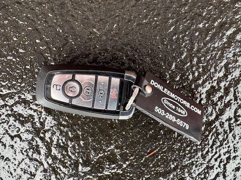 Used 2024 Ford Escape Active image 18