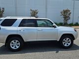 Used 2016 Toyota 4Runner image 2