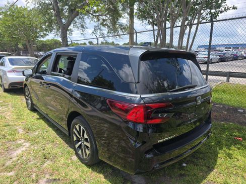 Used 2025 Honda Odyssey EX-L image 2