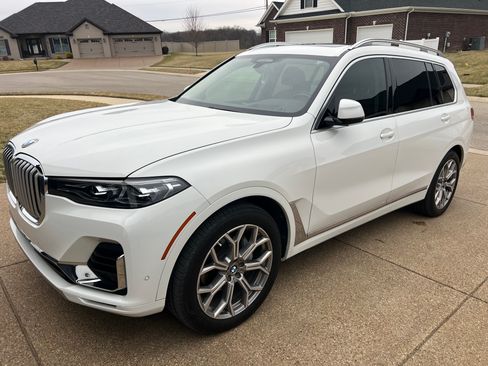 Used 2022 BMW X7 xDrive40i image 10