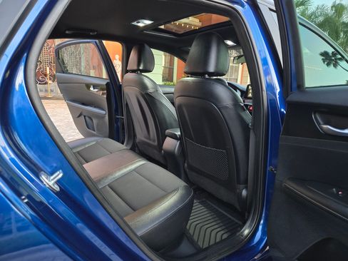 Used 2021 Kia Forte GT-Line image 23