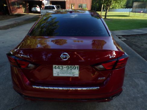 Used 2019 Nissan Altima 2.5 SV AWD image 5