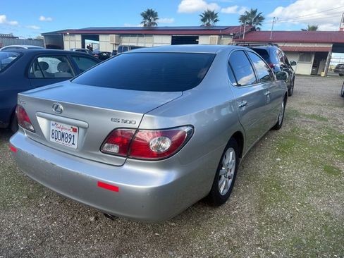 Used 2003 Lexus ES 300 image 10