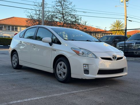 Used 2010 Toyota Prius image 6