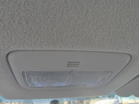 Used 2010 Toyota Corolla FWD image 19