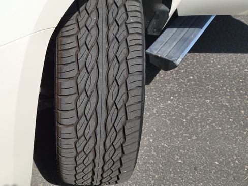 Used 2015 GMC Yukon Denali image 19