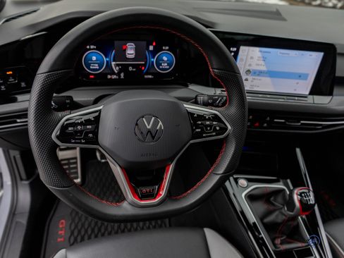 Used 2024 Volkswagen GTI SE image 33