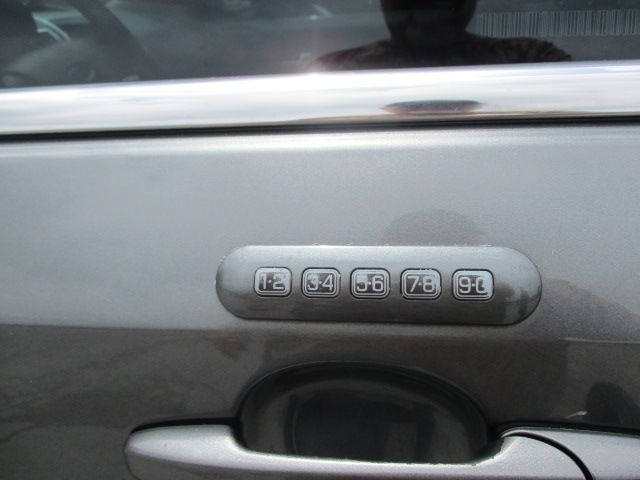 Used 2010 Ford Edge AWD Limited image 11