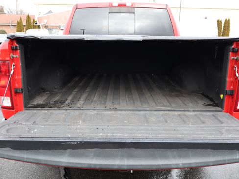 Used 2009 Dodge Ram 1500 Truck SLT image 13