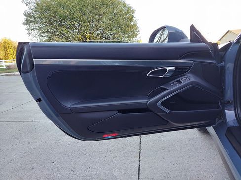 Used 2017 Porsche 911 Carrera 4S image 68