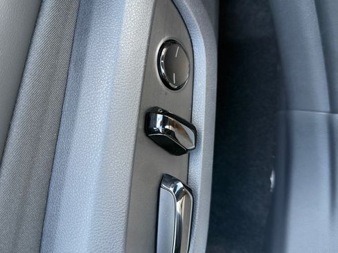 Used 2025 Lexus TX 500h image 17