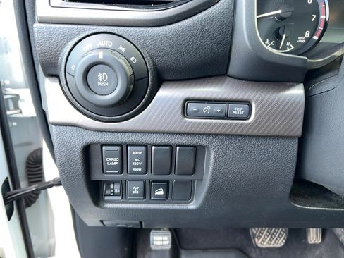 Used 2023 Nissan Titan PRO-4X image 16