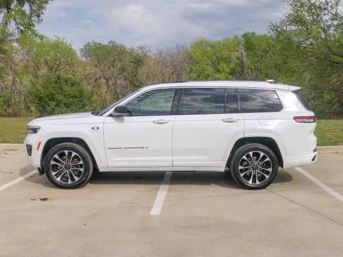 Used 2021 Jeep Grand Cherokee L Overland image 5