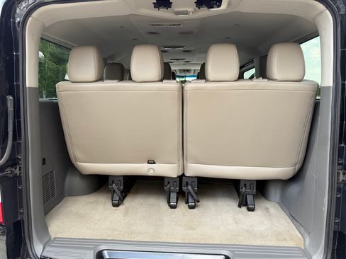 Used 2020 Nissan NV 3500 SL RWD image 20