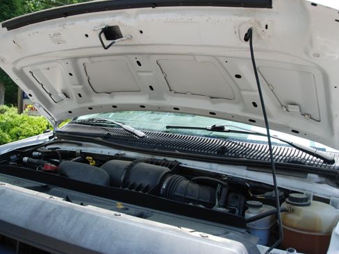 Used 2015 Ford E-350 and Econoline 350 image 31