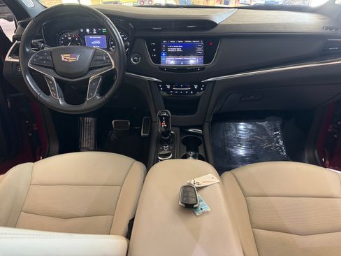 Used 2023 Cadillac XT5 Sport image 10