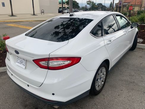 Used 2014 Ford Fusion S image 1