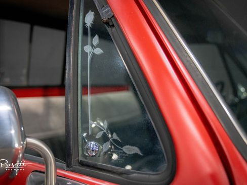 Used 1986 Chevrolet C/K Truck 1500 image 13